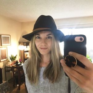 Billabong wool dark green hat